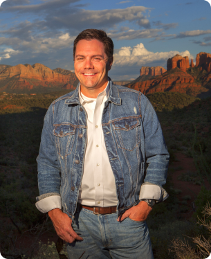Croft Edwards, author of the book Liquid Accordion - Somaticc and Embobiment Coaching for Coaches and Leaders